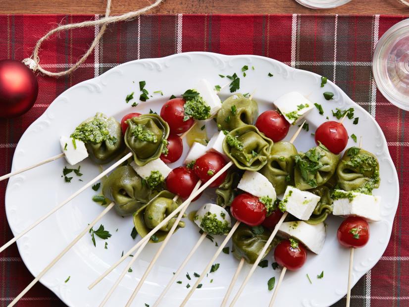 caprese tortellini skewers